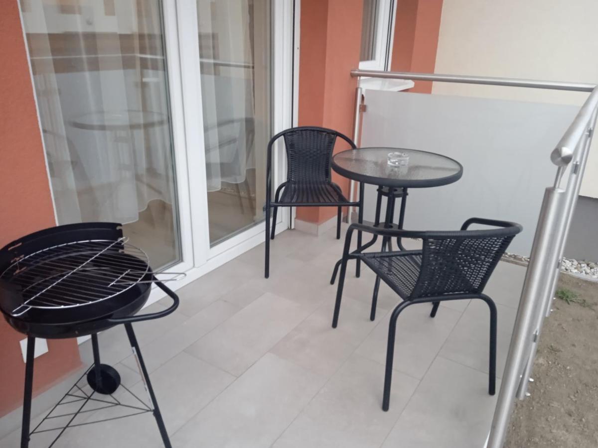 Verebes Apartman Győr Exterior foto